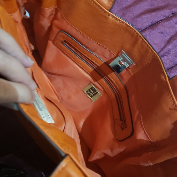 GAL HANDBAG ORANGE - Picture 3 of 5